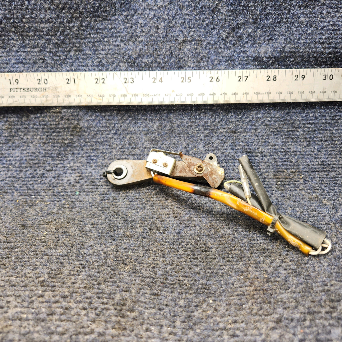 Used aircraft parts for sale, 2241106-3 Cessna 172RG HOOK DOWNLOCK W SWITCH