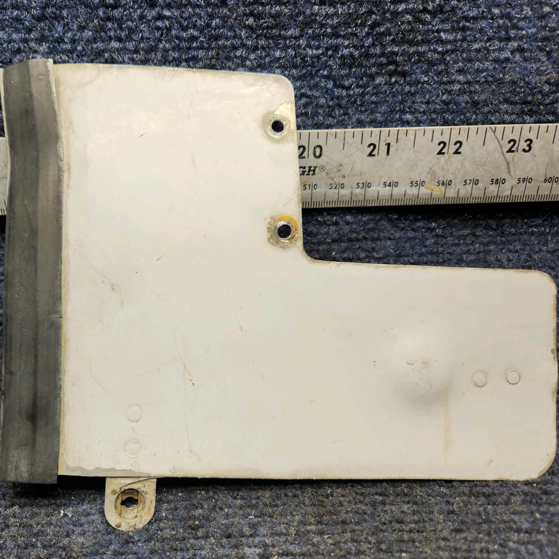 Used aircraft parts for sale, 35-105005-15 Beechcraft F33A R/H LOWER AFT REAR WING ATTACH BOLT PANEL