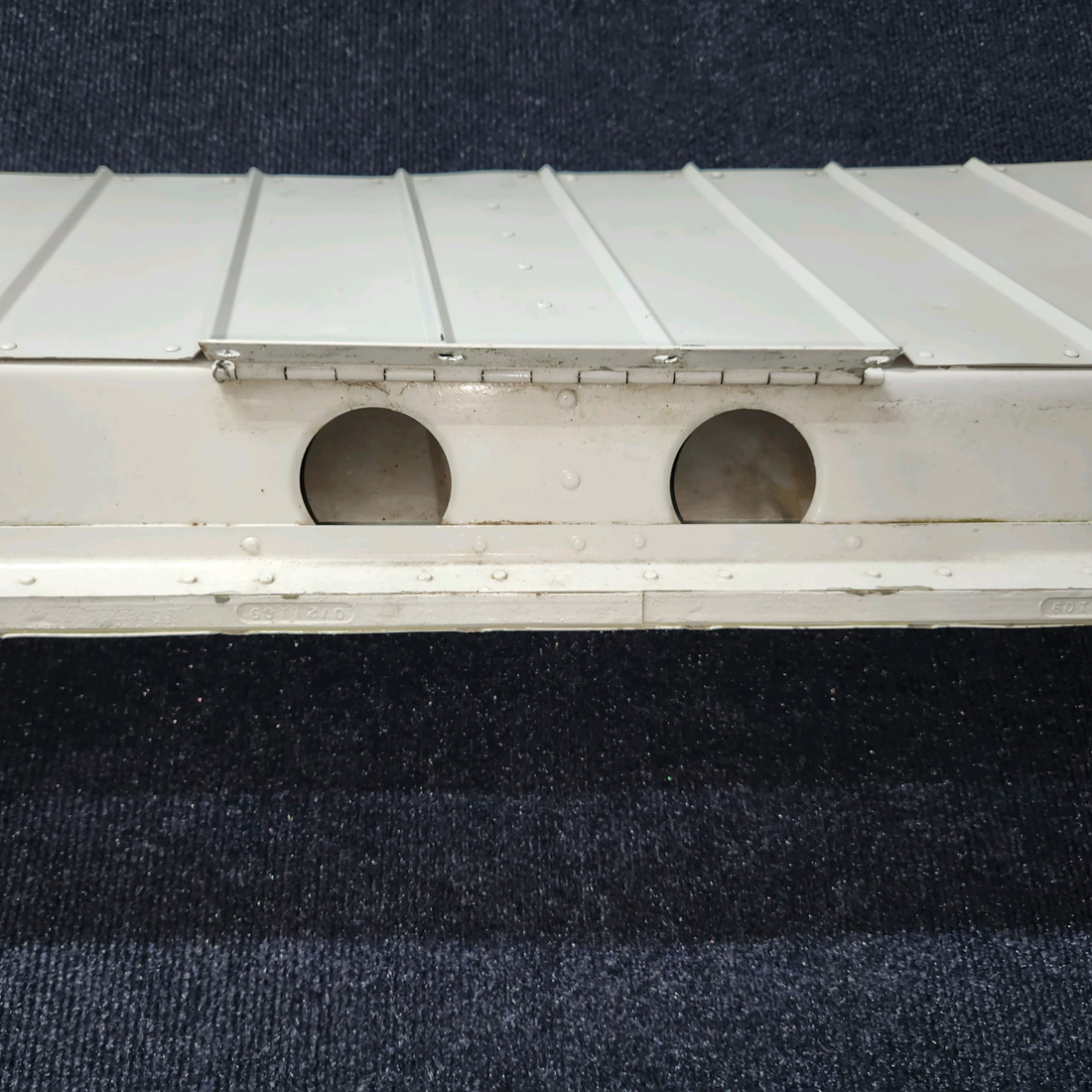 Used aircraft parts for sale, 0523800 Cessna 172 Aileron Assembly - LH