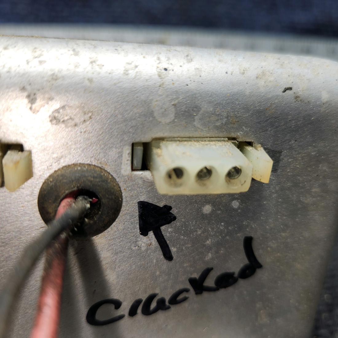 Used aircraft parts for sale, A413-T2-14DF Whelen Strobe Light Power Supply