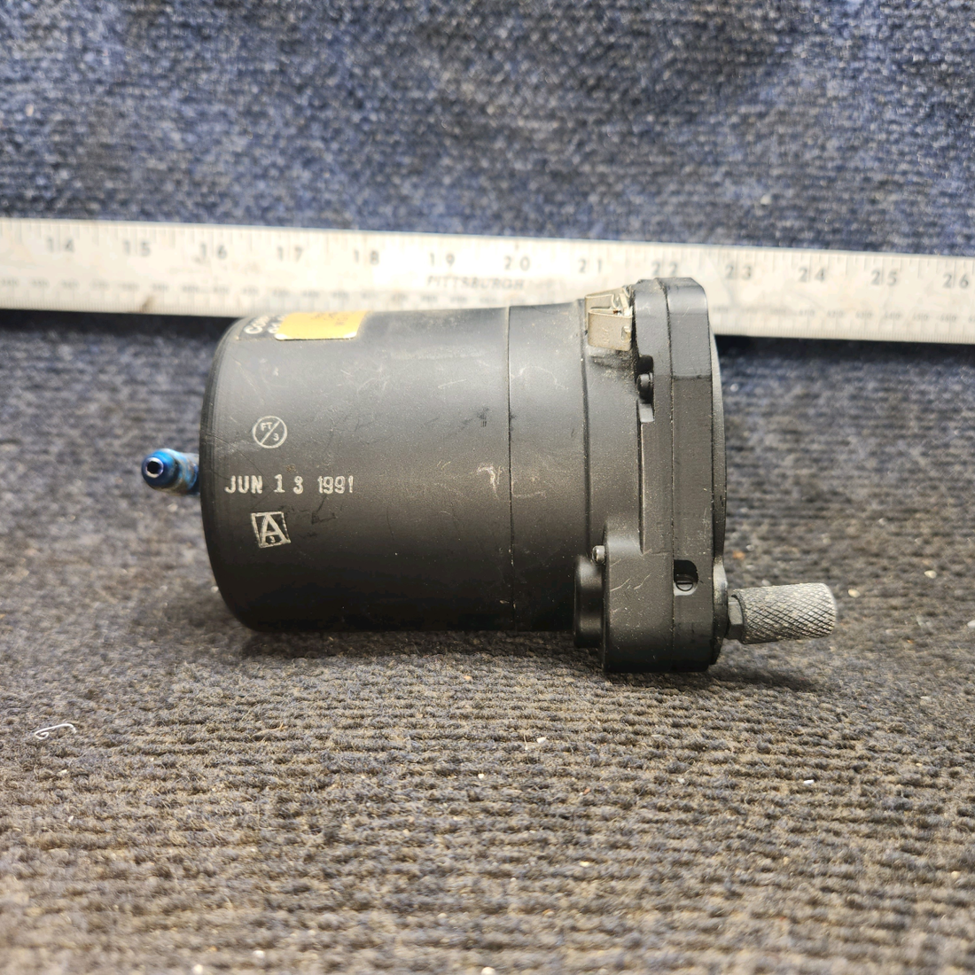 Used aircraft parts for sale, 101720-01545 Aerosonic Corp Piper PA-28-140 Altimeter