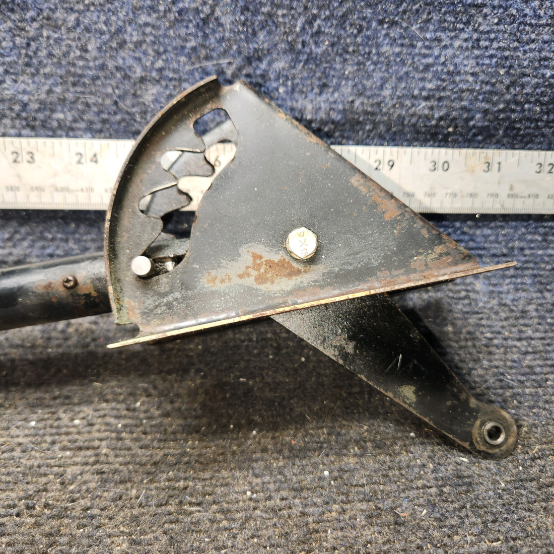 Used aircraft parts for sale, 62706-006, 63782-004 piper PA-28-181 Flap Control Lever Assembly