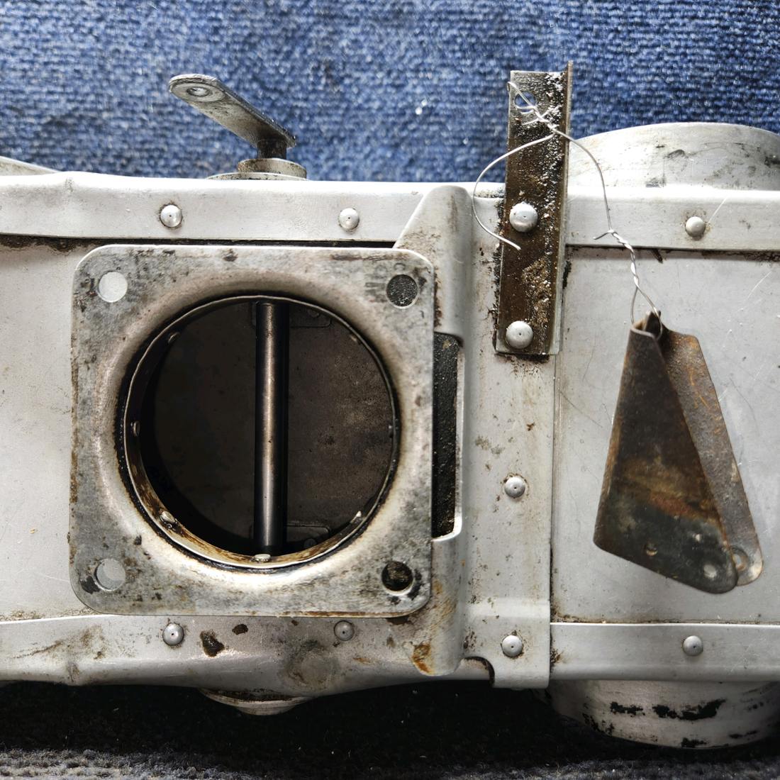 Used aircraft parts for sale, 0550180-1 Cessna 172E Airbox Assembly