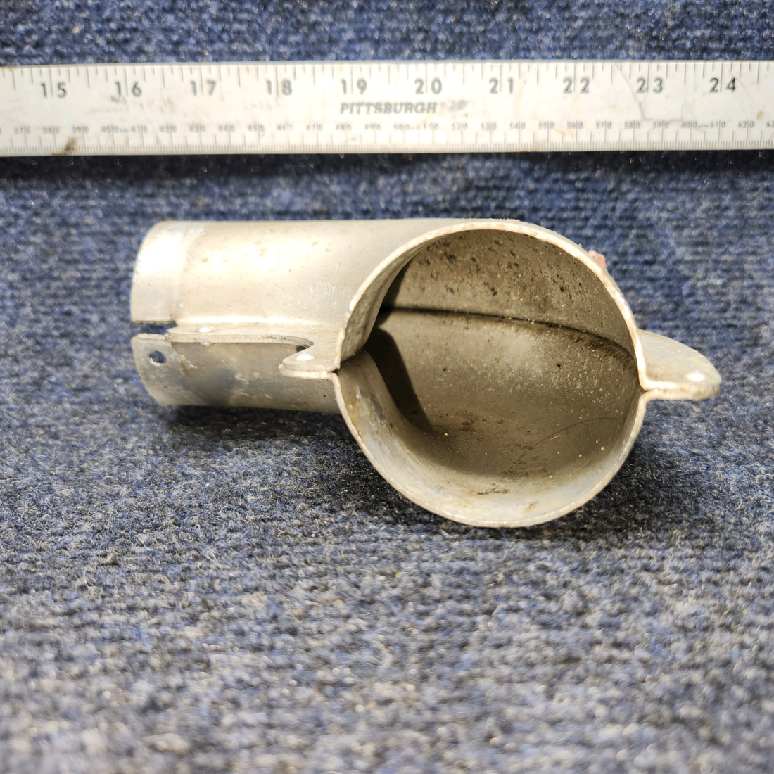 Used aircraft parts for sale, 0413233 CESSNA 172K ELBOW ASSEMBLY CABIN AIR VENT -RH