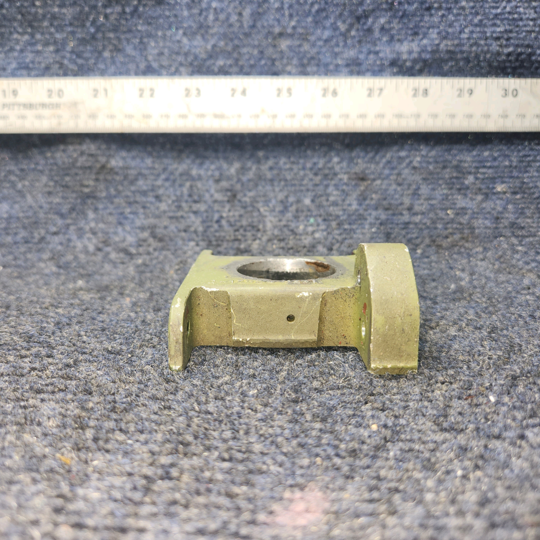 Used aircraft parts for sale, 62421-001 Piper PA28-140 Fitting Assembly Flap Torque Tube RH