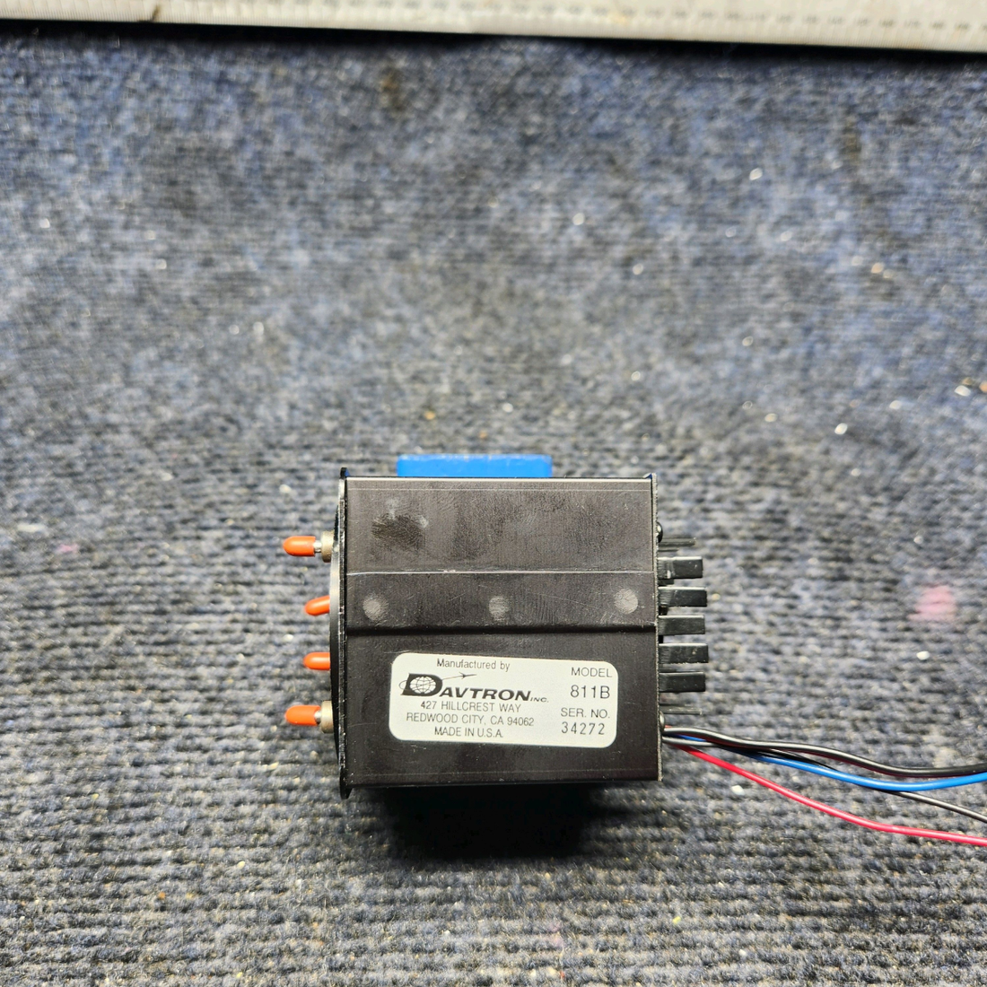 Used aircraft parts for sale, 811B Davtron MOONEY M20J - Year 1978 DIGITAL CLOCK INDICATOR