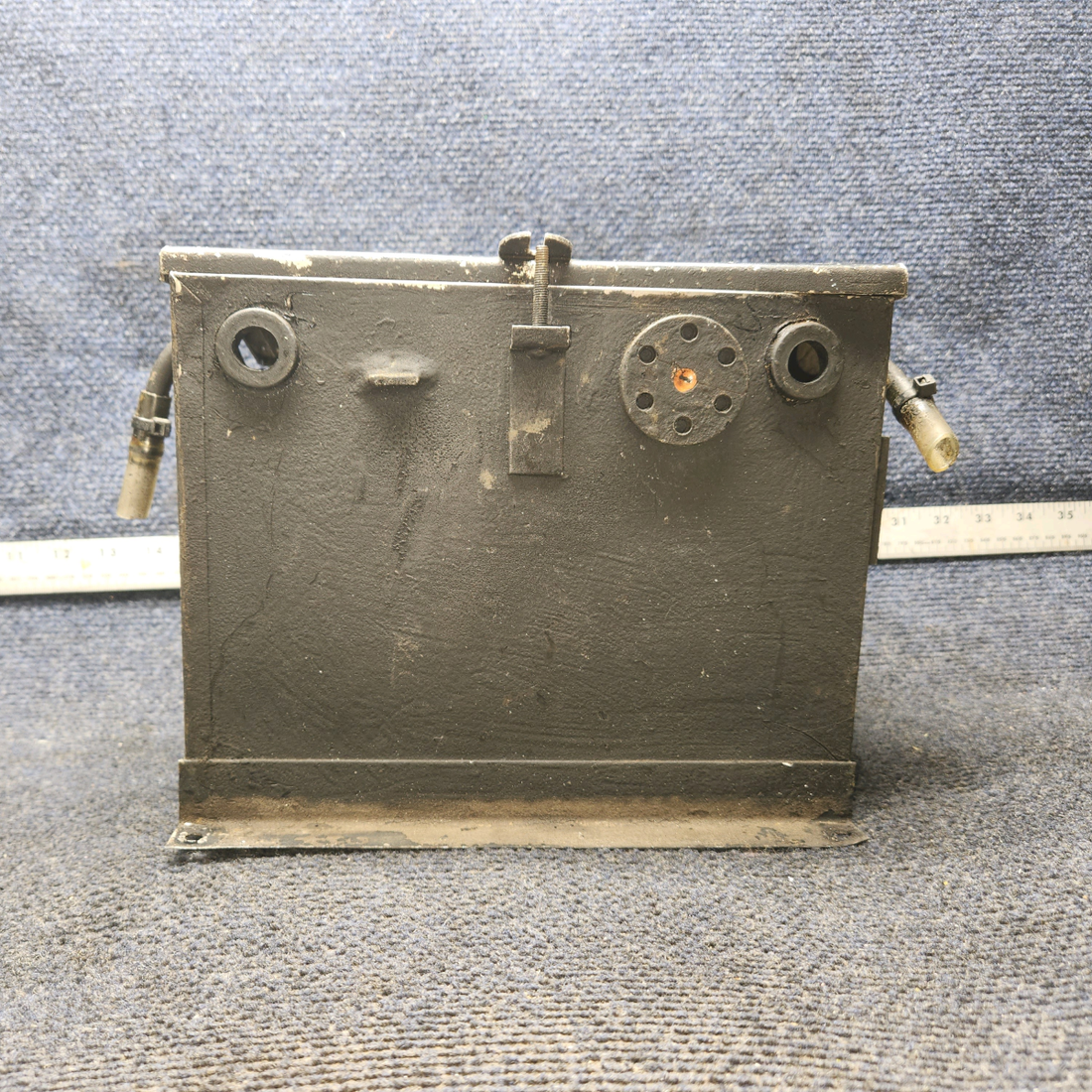 Used aircraft parts for sale, 63888-000 PIPER PA28-140 Battery Box w/ Lid