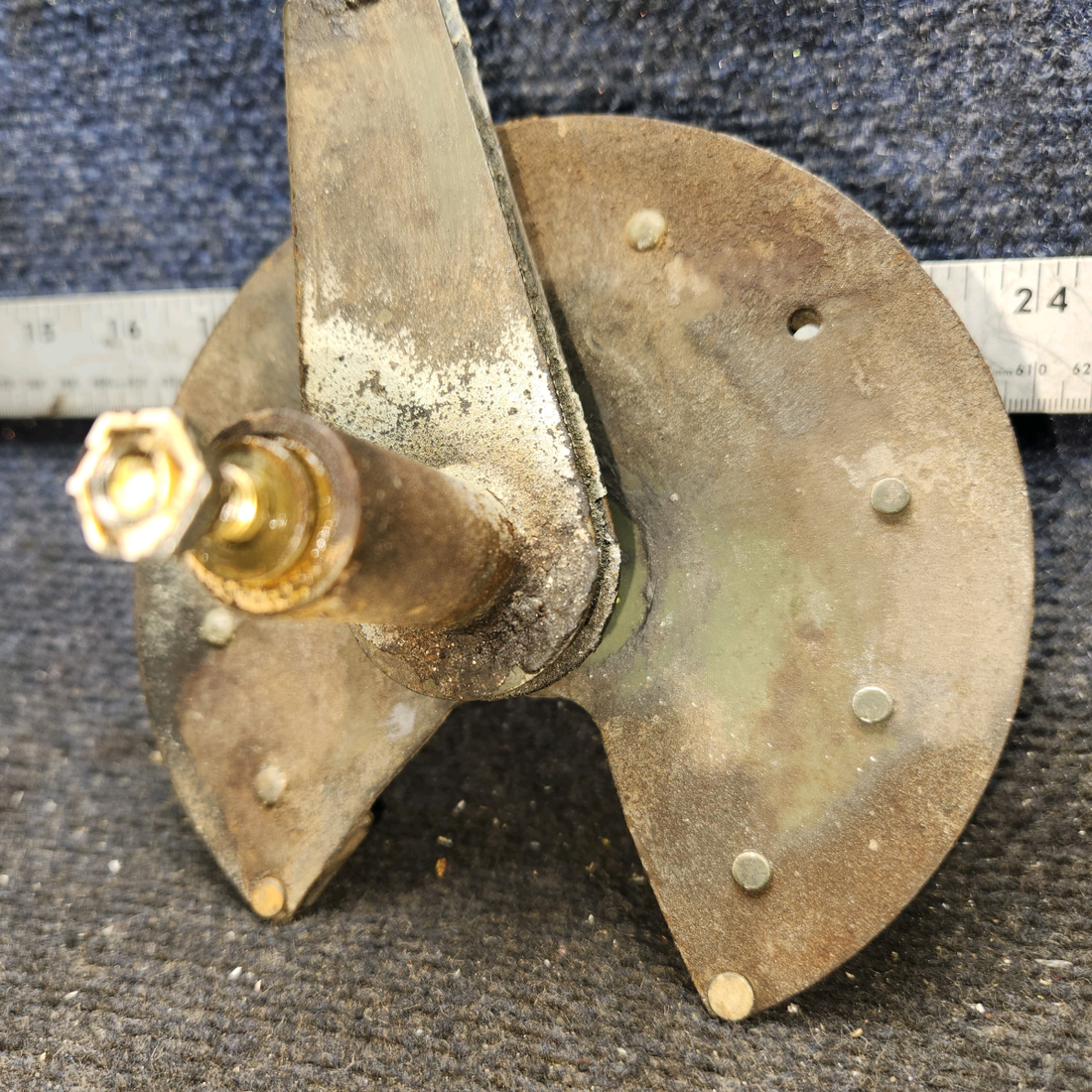 Used aircraft parts for sale, 0760612-7 cessna 150G Flap Drive Pulley Assembly – LH