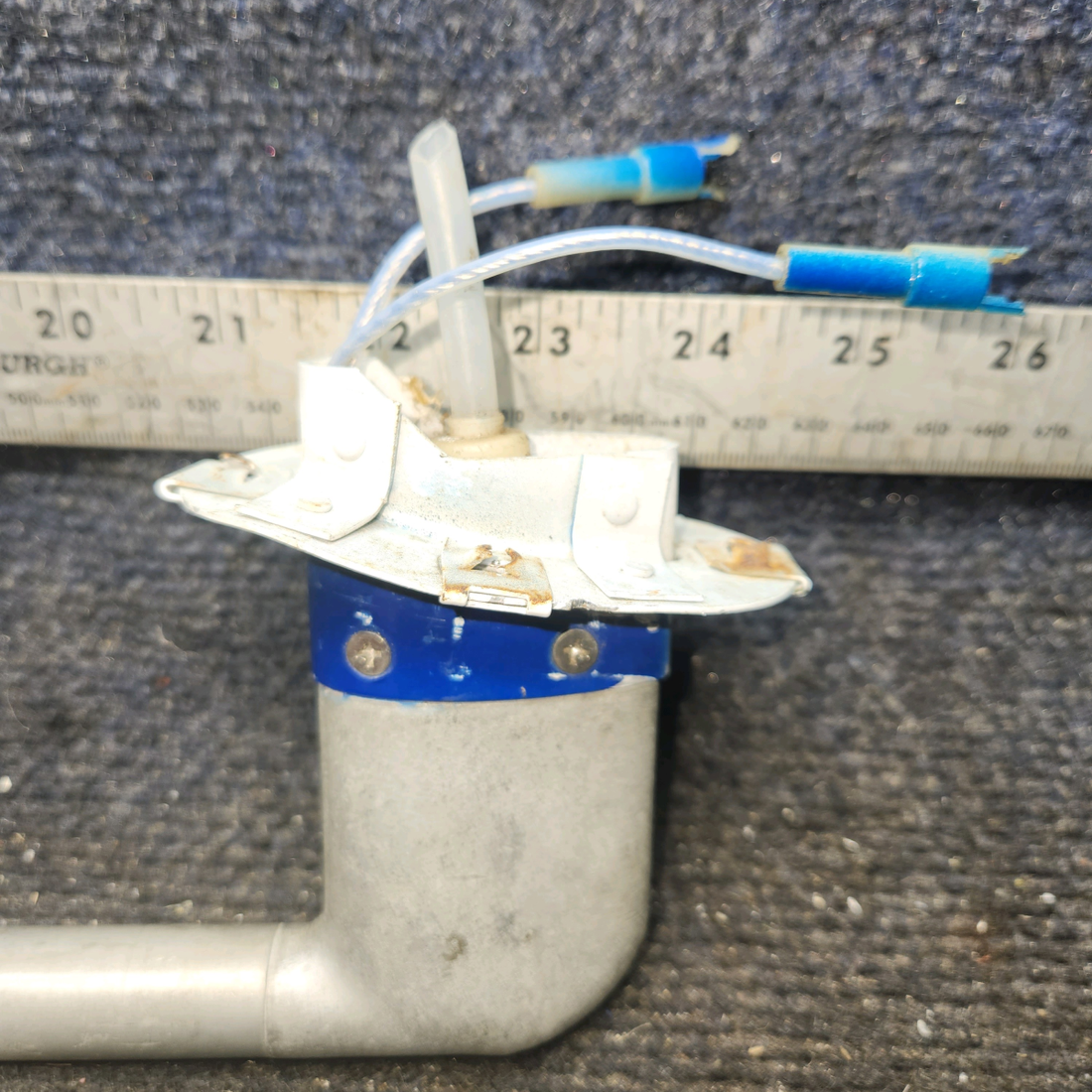 Used aircraft parts for sale, 0721105-3 cessna 172N Heated Pitot Tube