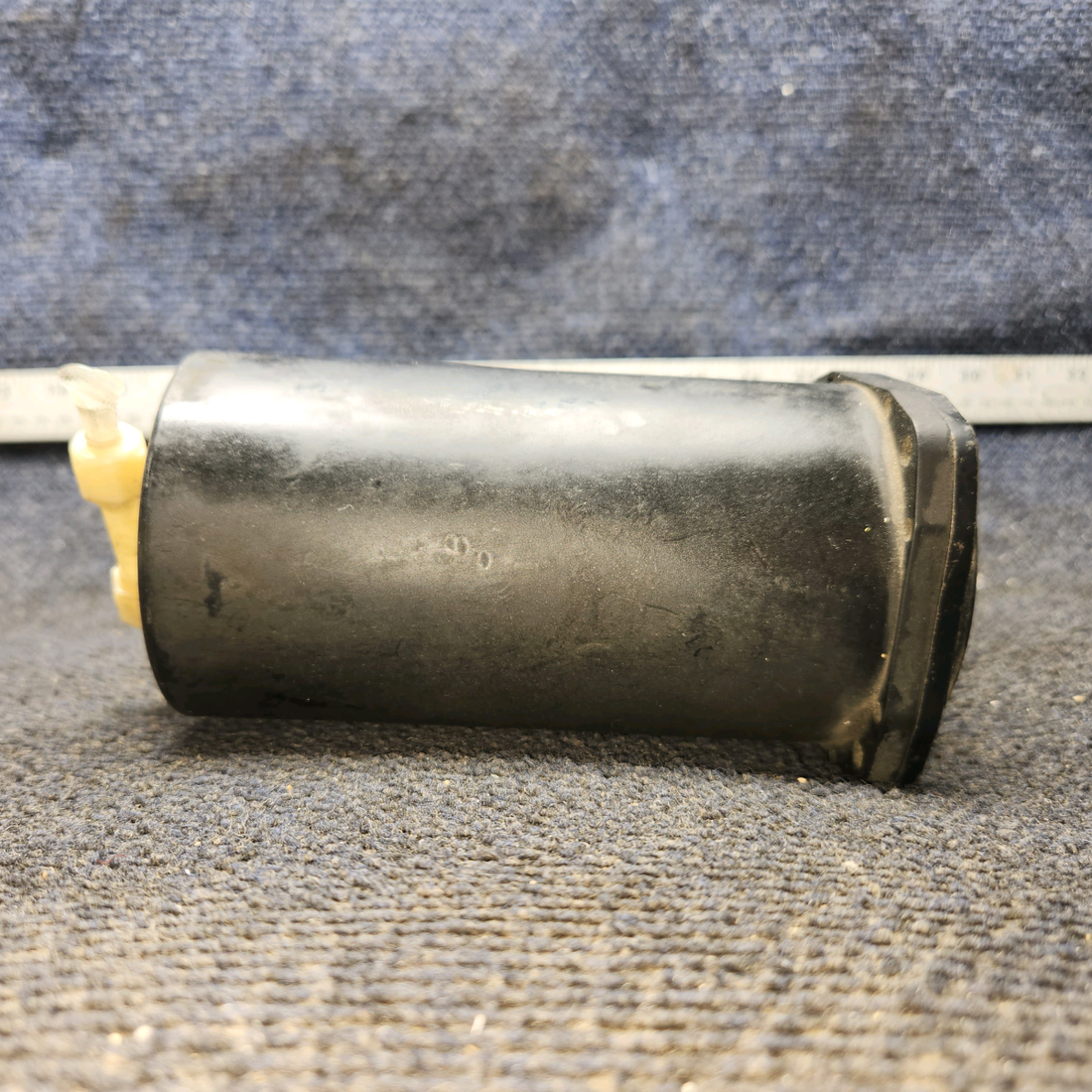 Used aircraft parts for sale, 639K-03 Kollsman cessna 150G Vertical Speed Indicator