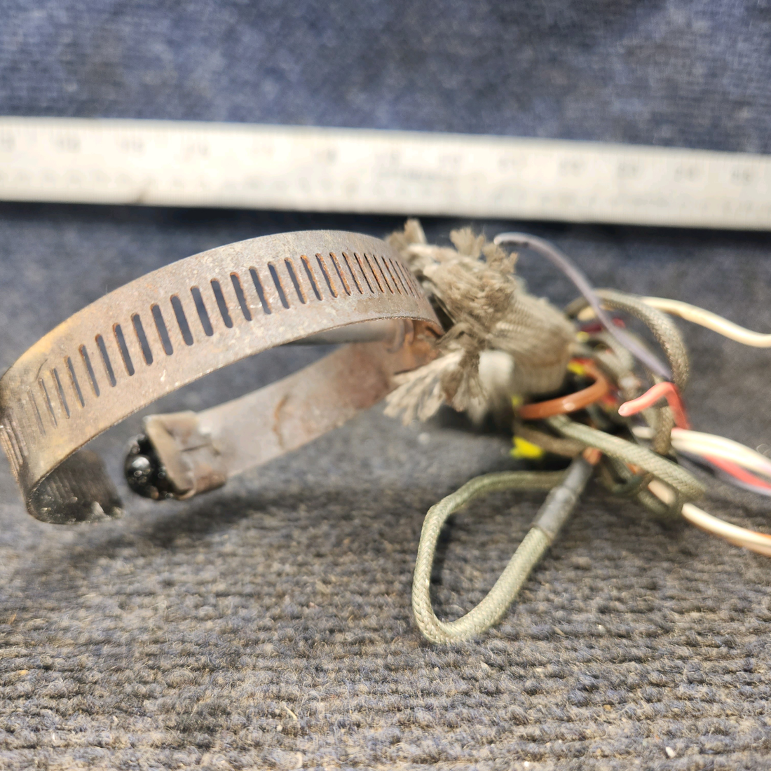 Used aircraft parts for sale, E-1 Electronic International Beechcraft 35-33 EGT indicator with probe