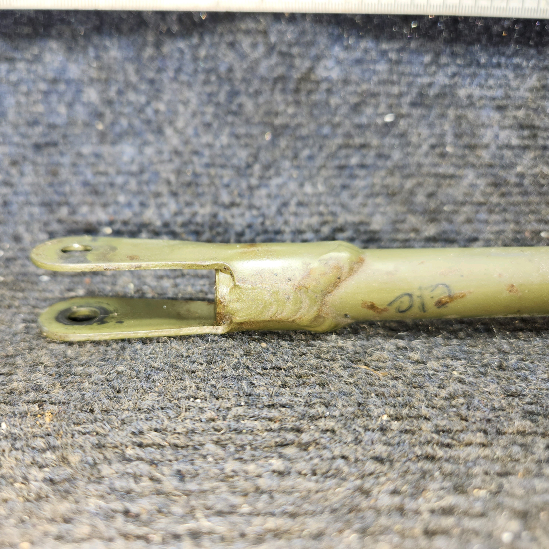 Used aircraft parts for sale, 0510161-12 Cessna 172E Elevator Tube To Bellcrank Forward