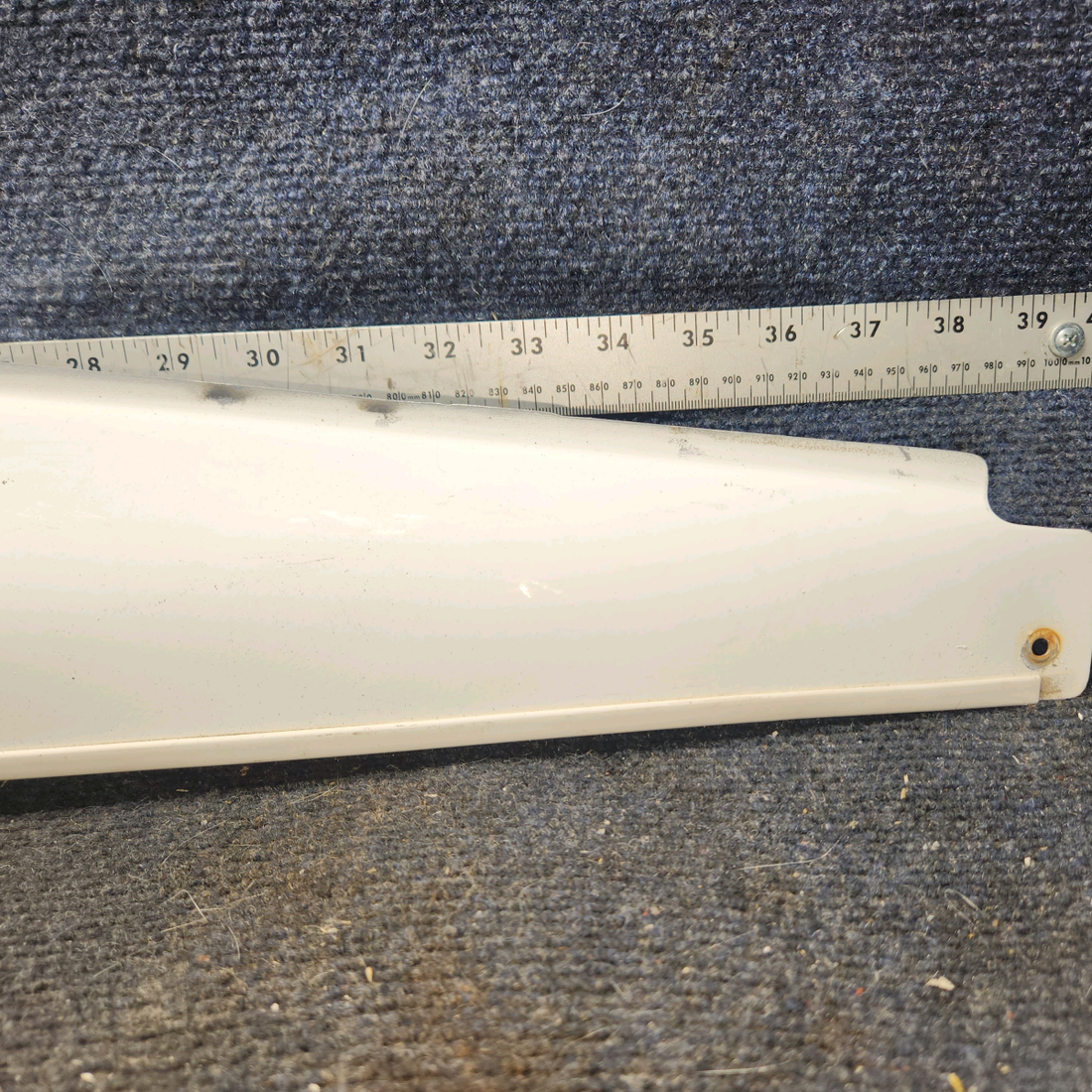 Used aircraft parts for sale, 0530010-6 cessna 172N Horizontal Stabilizer Fairing - RH