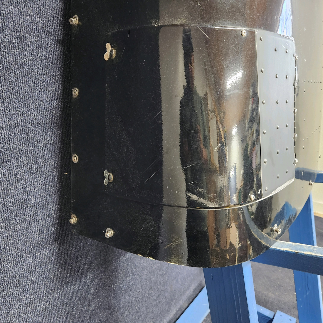 Used aircraft parts for sale, 0552112-200 CESSNA 172K UPPER COWLING (TOP)
