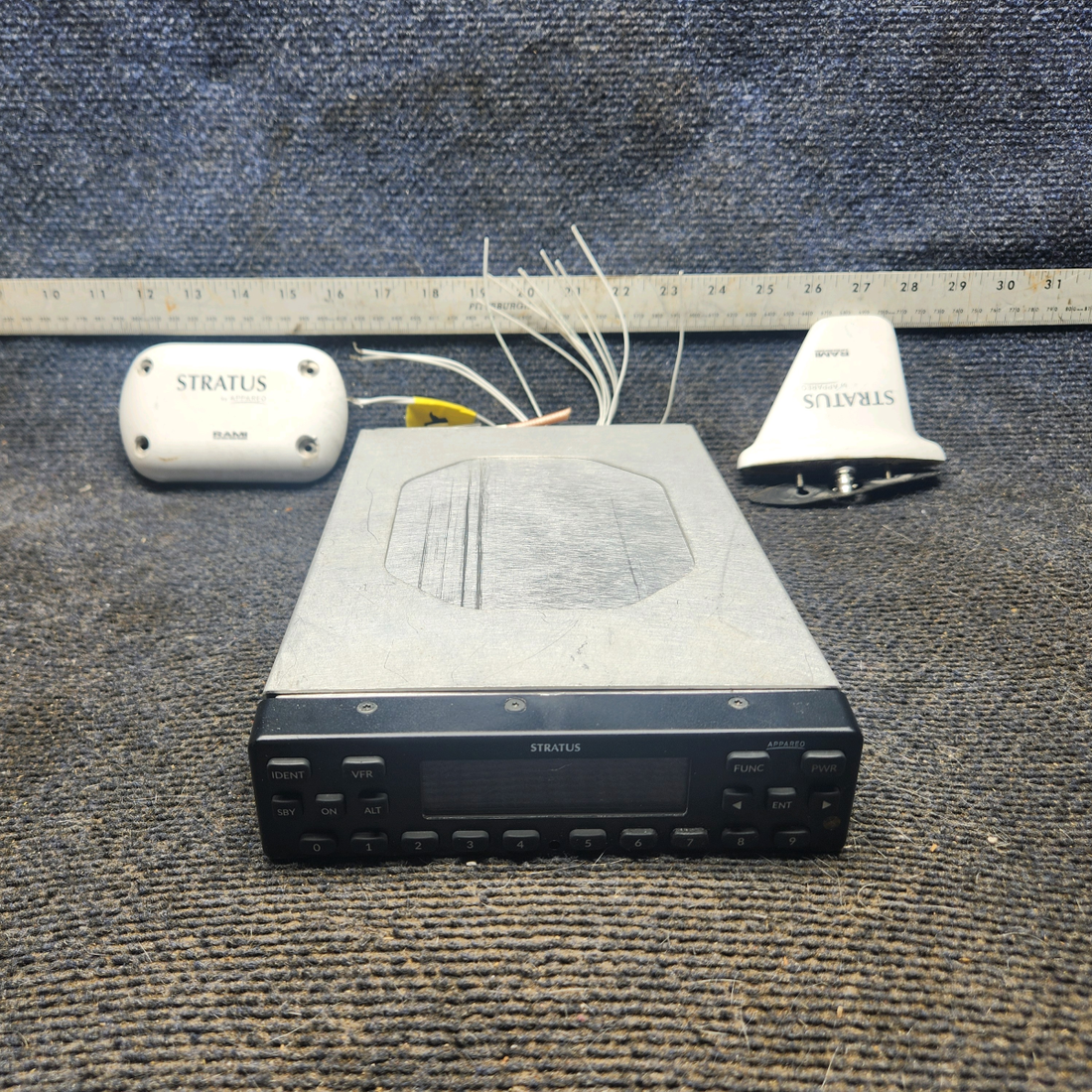 Used aircraft parts for sale, 153510-000017 Appareo Stratus cessna 150G ESG ADS-B Out Transponder
