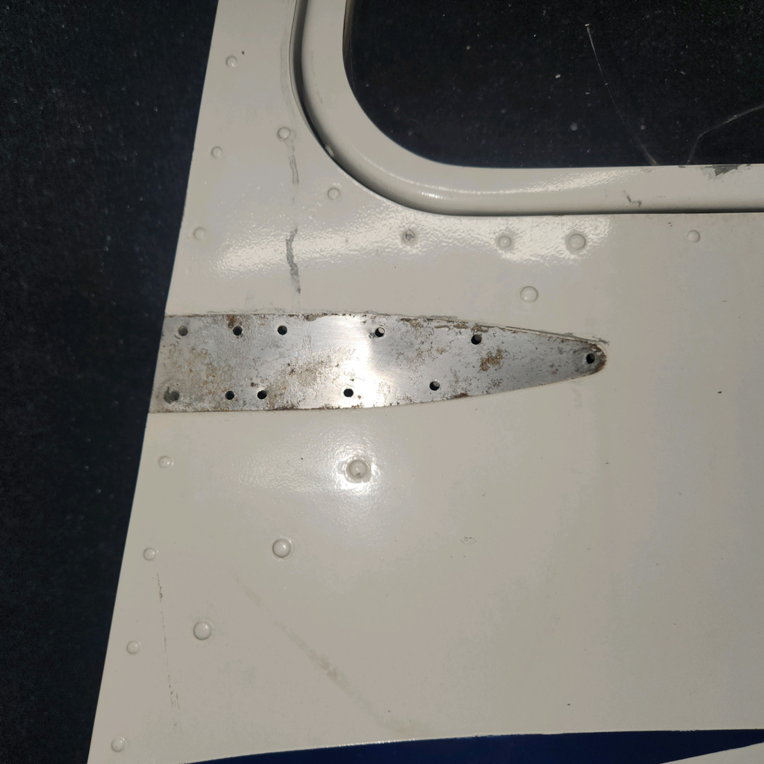 Used aircraft parts for sale, 0511106-175 Cessna 172 Cabin Door - LH