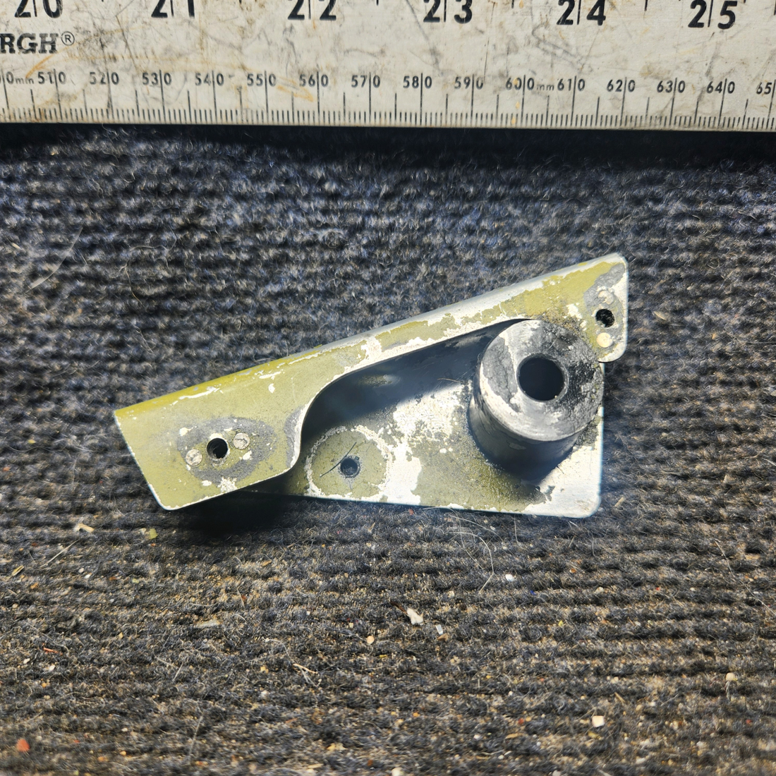 Used aircraft parts for sale, 67216-000 piper PA-28-181 Quadrant Bracket Assembly - RH