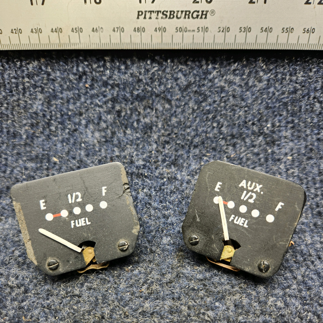 Used aircraft parts for sale, 433549 BEECHCRAFT F35 STEWART-WARNER FUEL GAUGE INDICATOR PRICE PER EACH