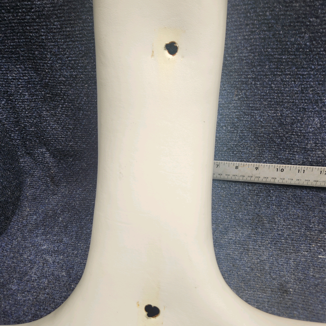 Used aircraft parts for sale, 96-534131-4 Beechcraft F33A WINDOW MOLDING ASSY AFT CABIN RH