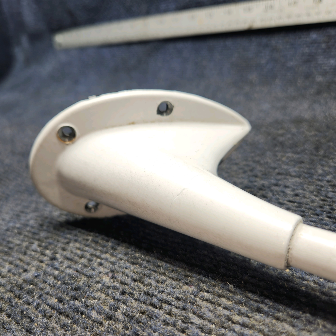Used aircraft parts for sale, C598501-0104 Cessna PIPER PA-24-250 VHF Communications Antenna