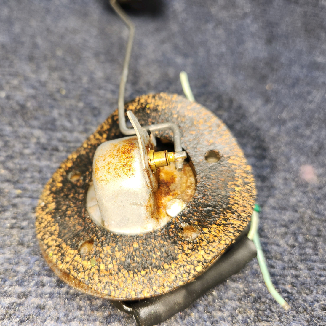 Used aircraft parts for sale, 20966-000 PIPER PA-24-250 fuel Tank Sender - Inboard Tank