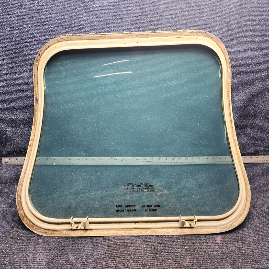 Used aircraft parts for sale, 002-430053-1 Beechcraft F33A CENTER WINDOW ASSEMBLY LH (TINTED)