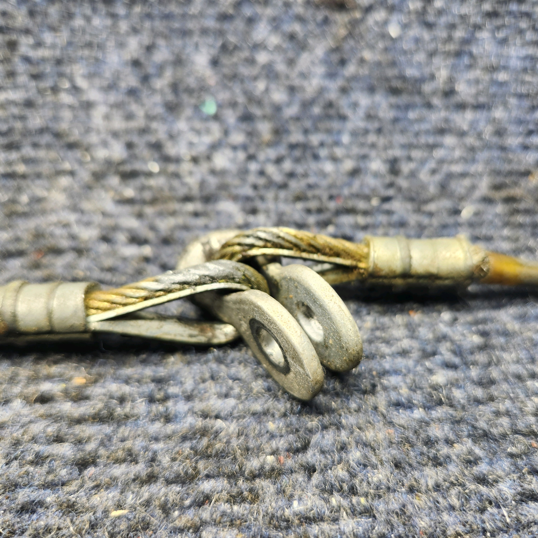 Used aircraft parts for sale, 65774-000 Piper PA28-140 Cable Seatbelt Center Attach