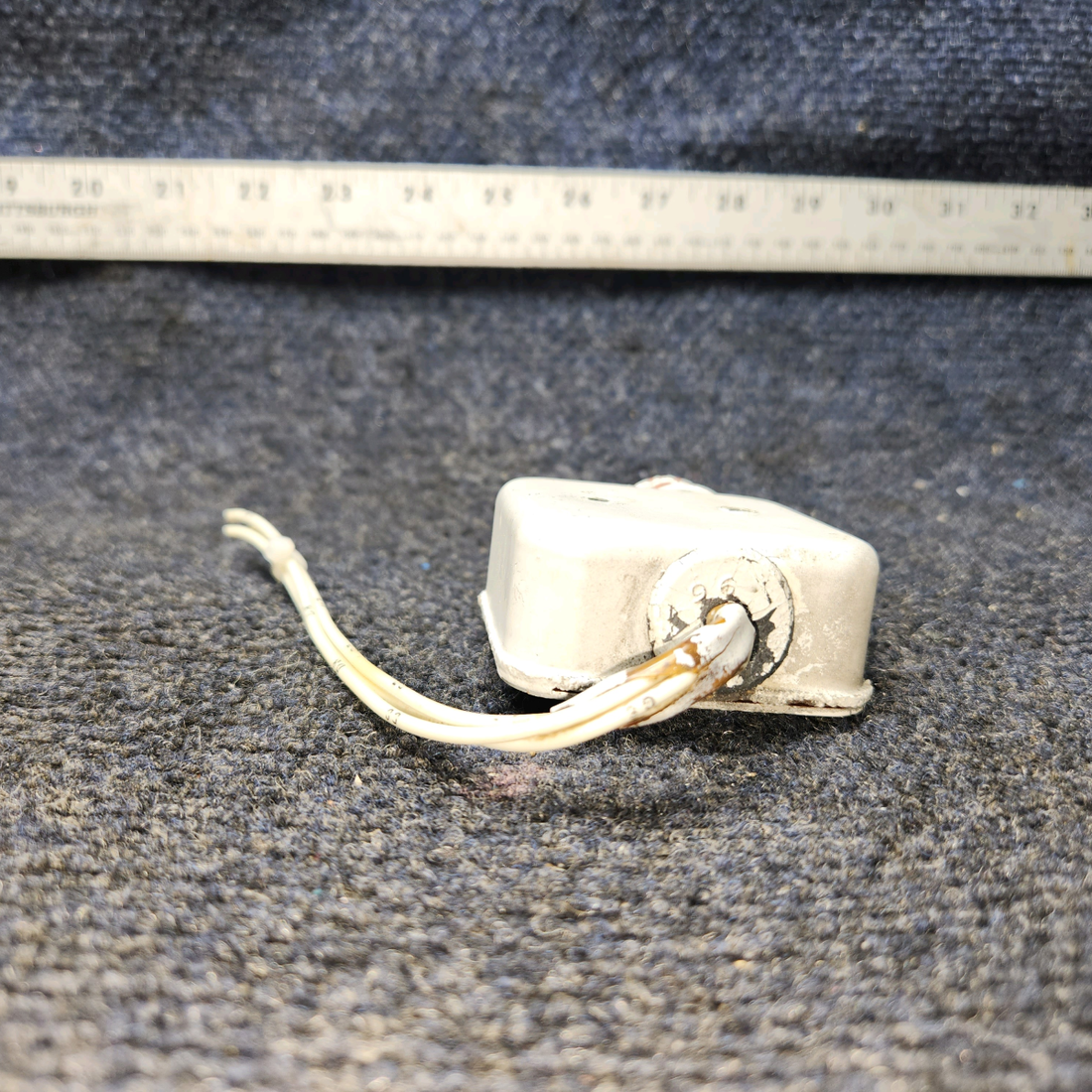 Used aircraft parts for sale, 95-361014 BEECHCRAFT 95-55B Landing Gear Safety Switch Assembly