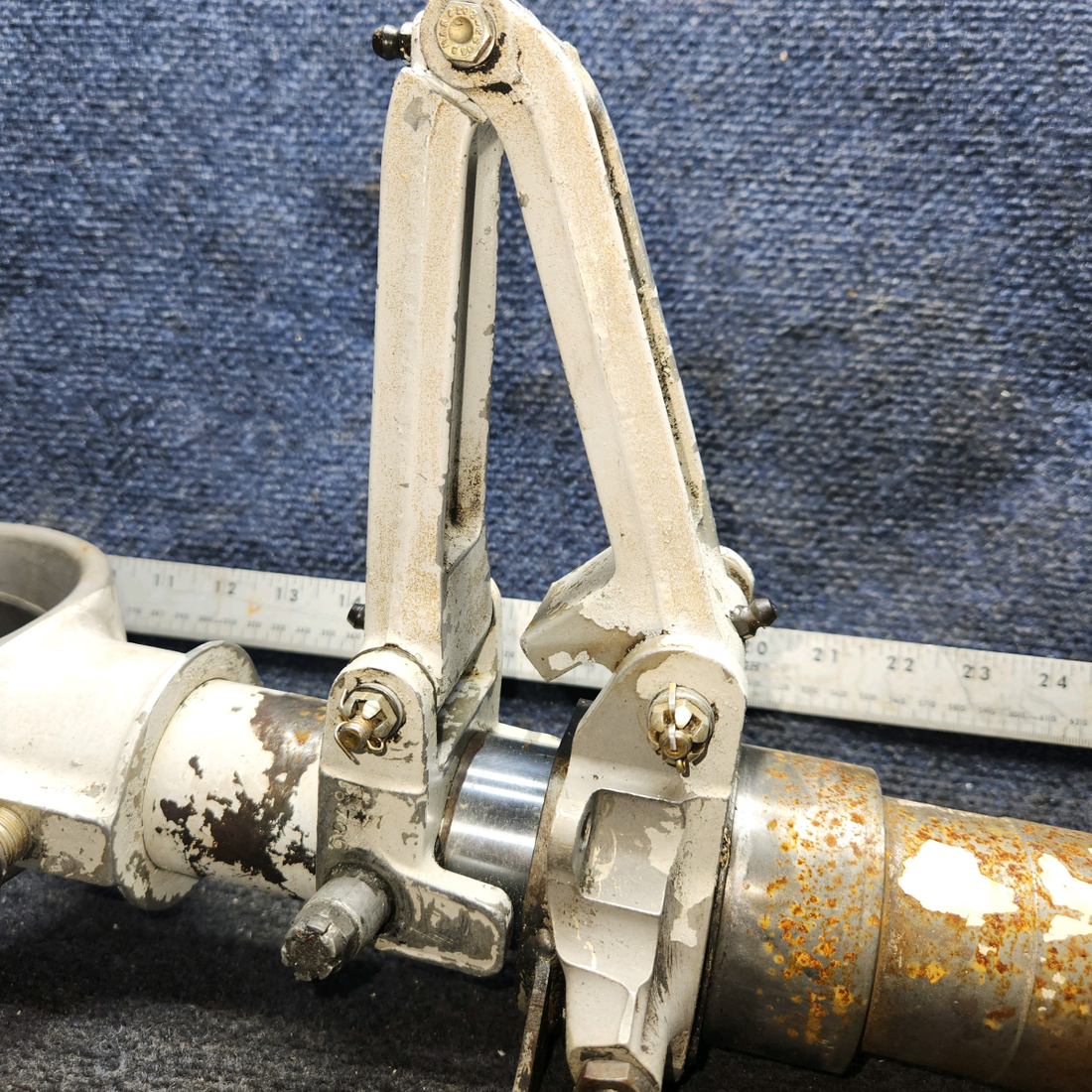 Used aircraft parts for sale, 0594300-212 Cessna 172 Nose Landing Gear Strut Tube Shock Assembly