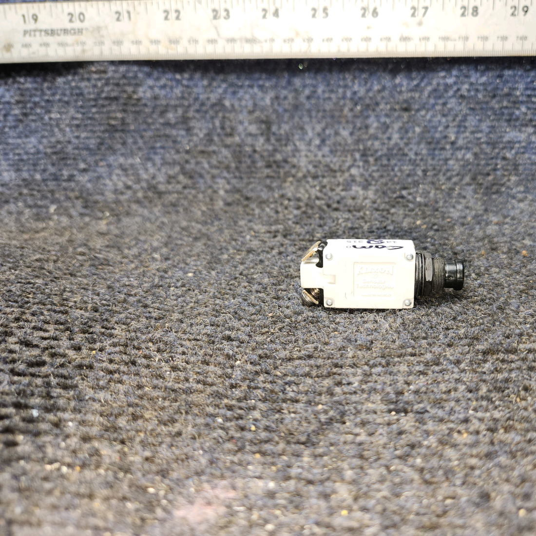 Used aircraft parts for sale, 7277-2-10 klixon 7274-2 PIPER PA-24-250 Circuit Breaker 10 AMP - Price per each