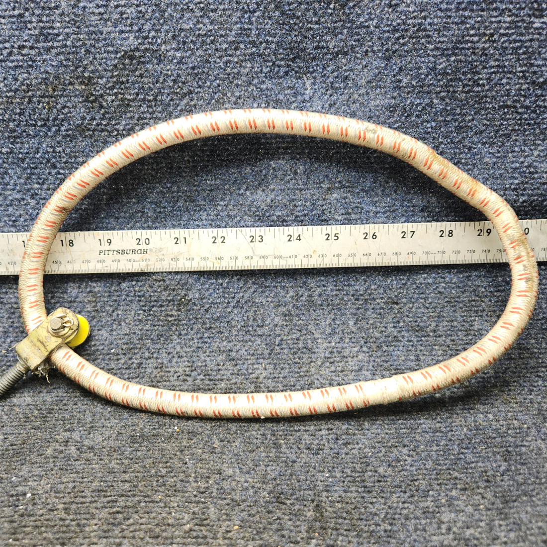 Used aircraft parts for sale, 20845-000 /  18081-000 / 31322-07 PIPER PA-24-250 Bungee - Roller - Bracker.