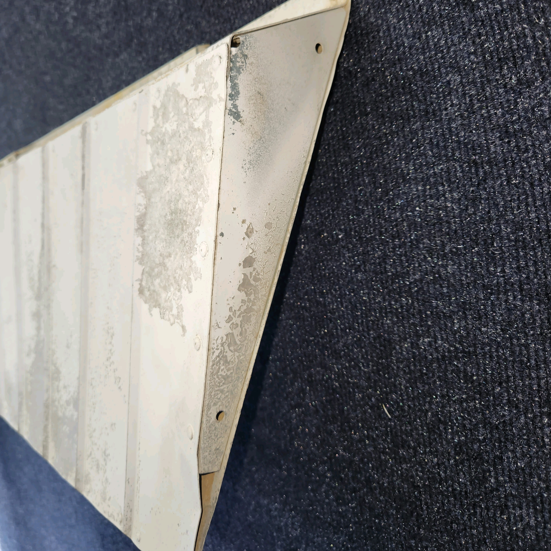 Used aircraft parts for sale, 0523800-1 Cessna 172F Aileron Assembly - RH