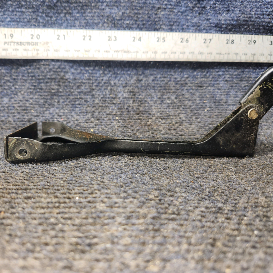 Used aircraft parts for sale, 0411573-1, 0411564-3 Cessna 172F Rudder Pedal Dual Controls Link and Bellcrank