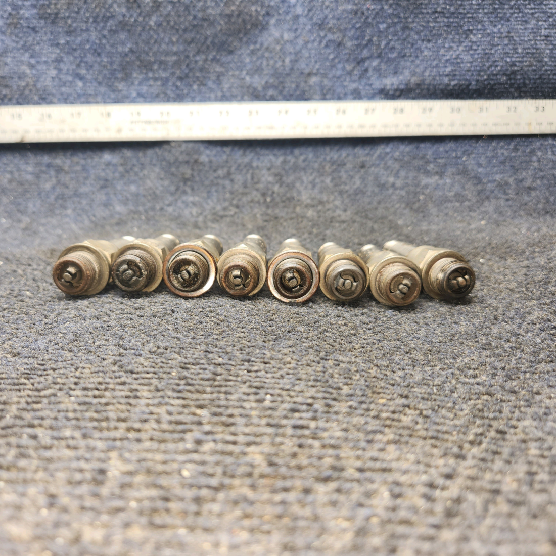 Used aircraft parts for sale, UREM38E Tempest UREM38E Piper PA28-161 Spark Plug - Set of 8