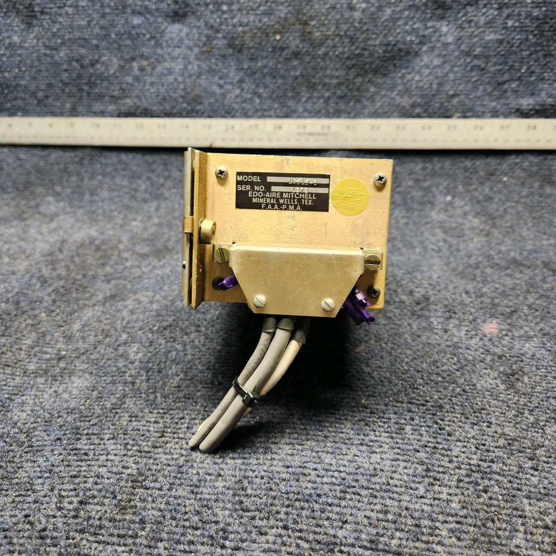 Used aircraft parts for sale, 1C515-3 EDO-AIRE Century III MOONEY M20J AUTOPILOT AMPLIFIER (VOLTS: 14)