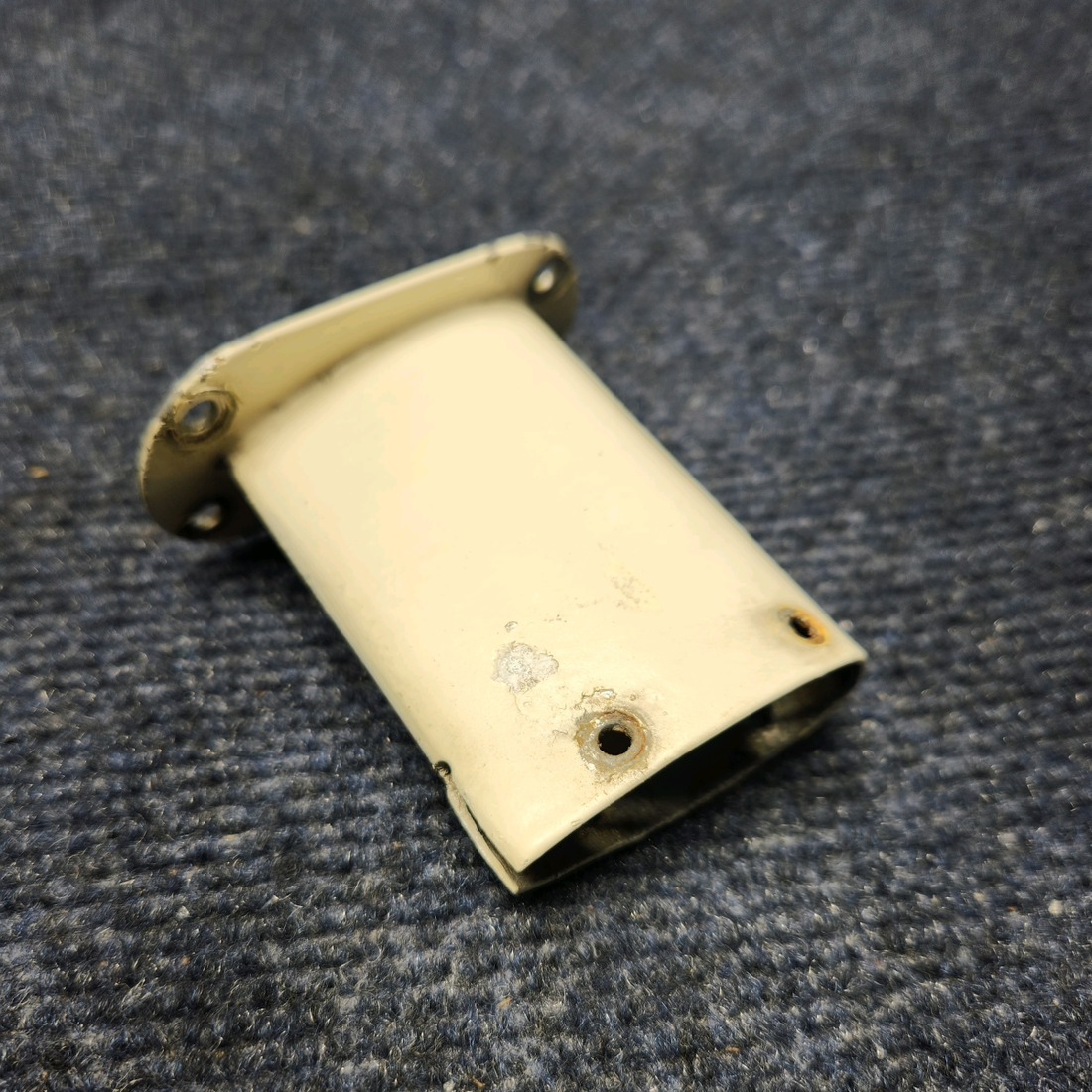 Used aircraft parts for sale, 95-324018-151 Piper PA32RT-300 PITOT TUBE MAST