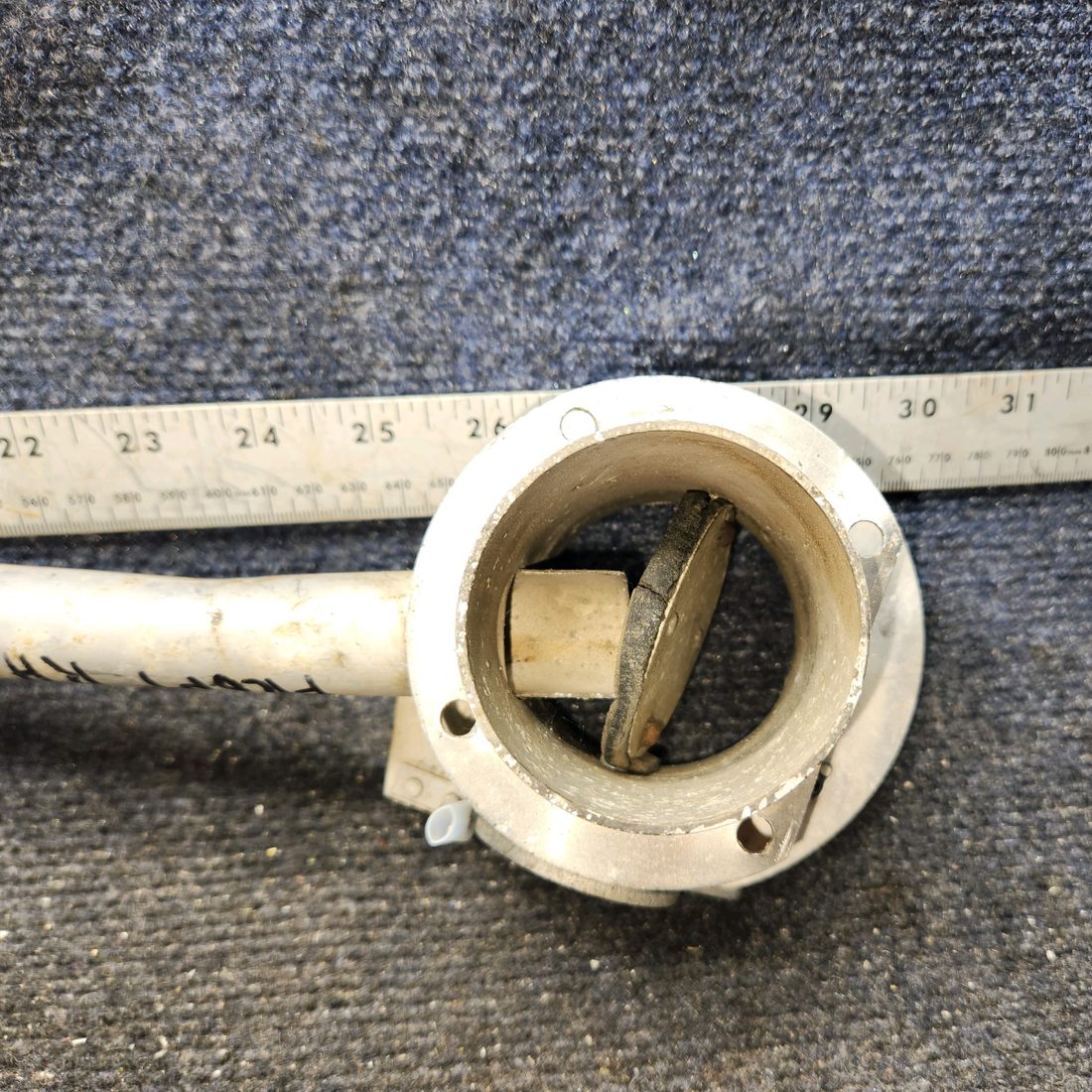 Used aircraft parts for sale, 68416-001 Piper PA32RT-300 Forward Cabin Air Vent Valve Assembly - LH