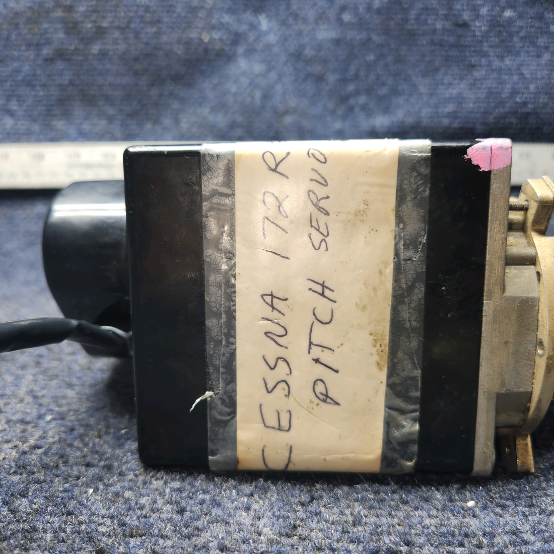 Used aircraft parts for sale, 065-0051-04 Cessna 172RG KAP150 Primary Servo 28 Volts
