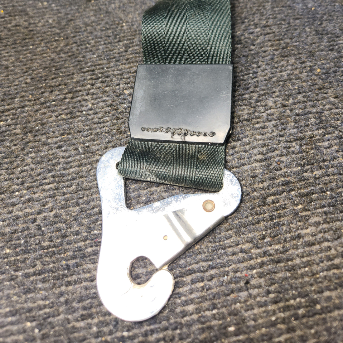 Used aircraft parts for sale, 501086-401 Cessna C175 Seat Belt Assy Rear Seat