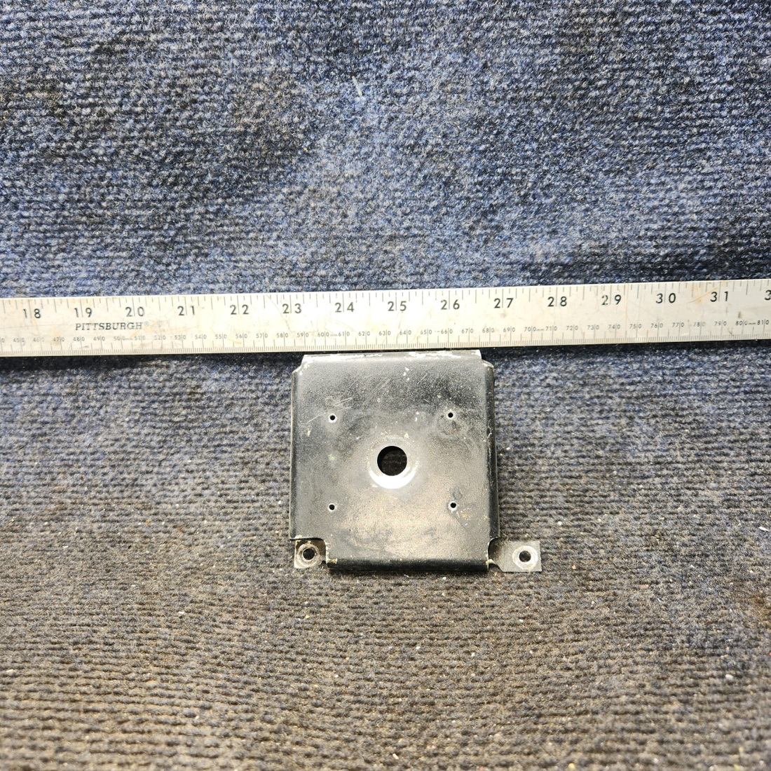 Used aircraft parts for sale, 0511190 Cessna 172 E Fuel Selector Bracket