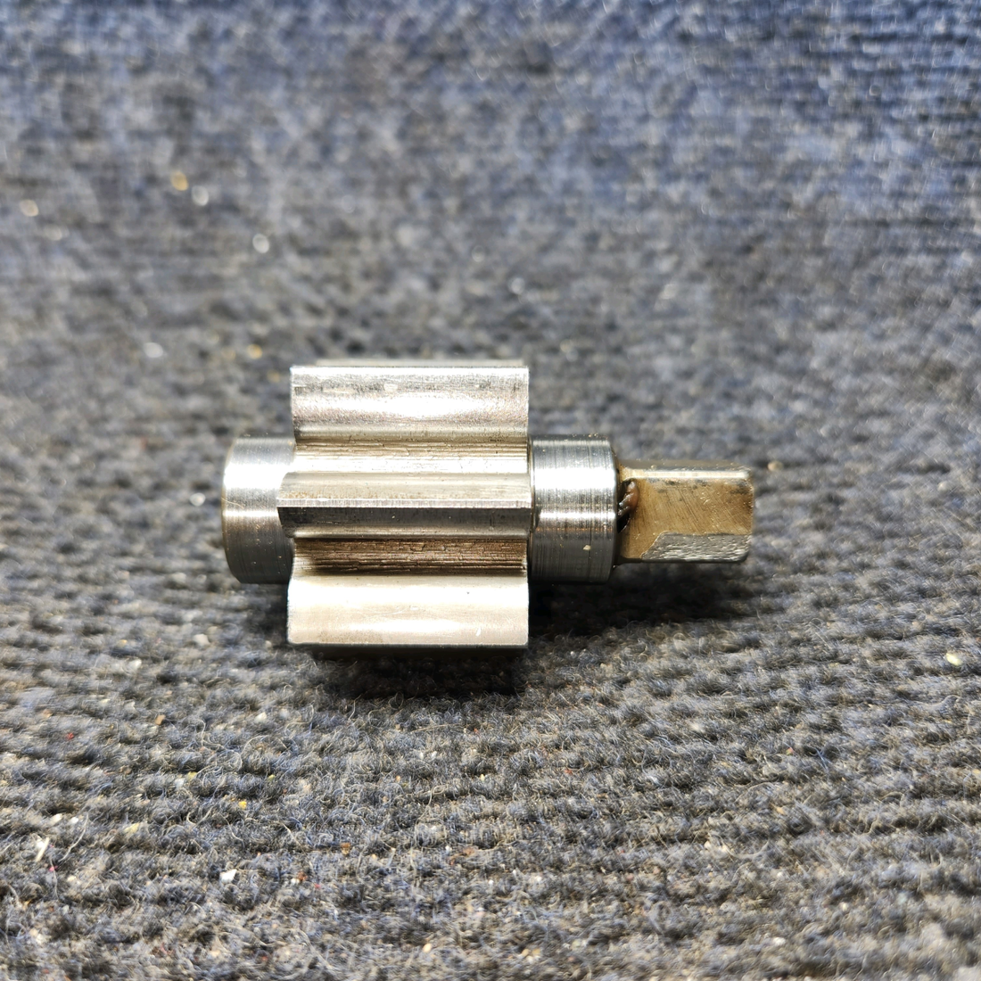 Used aircraft parts for sale, 626088 Continental GO-300 Cessna C175 Oil Pump Gears and Cover