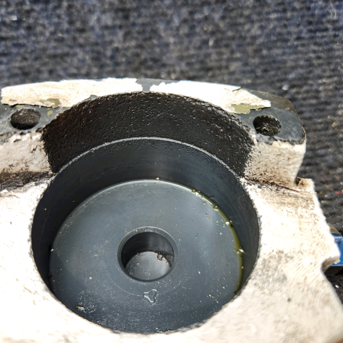 Used aircraft parts for sale, C163030-0103 Cleveland 30-63 Cessna 172E Brake Caliper Assembly No Bolts.