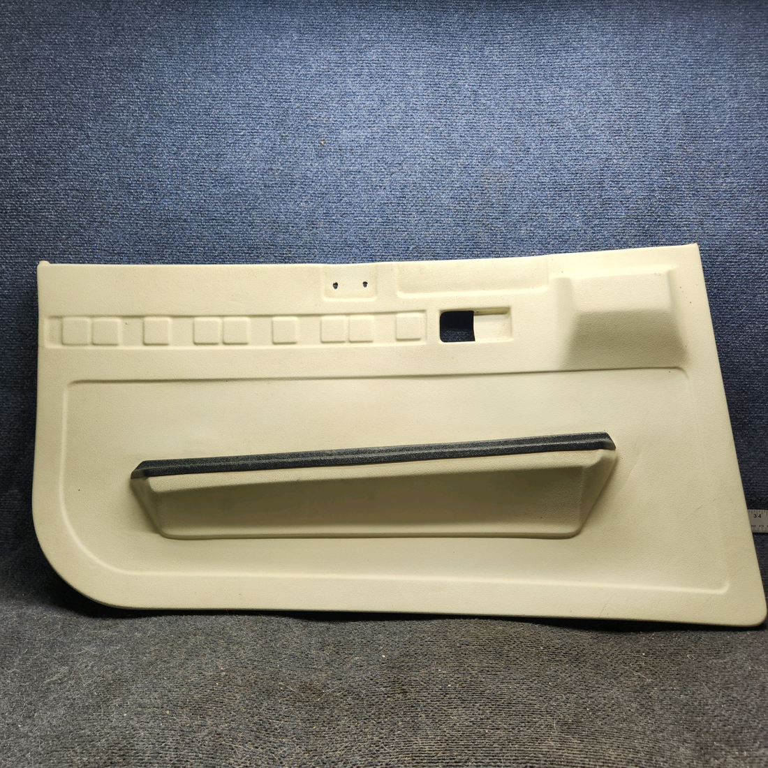 Used aircraft parts for sale, 67-82-150RD cessna 150G Door Panel - LH
