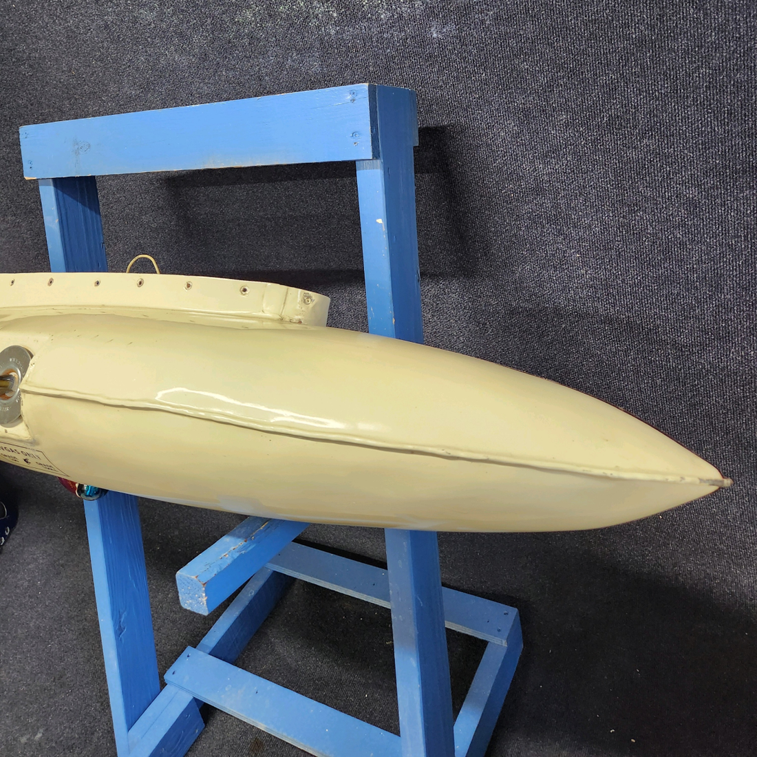 Used aircraft parts for sale, MECO Tip Tank BEECHCRAFT F35 BONANZA 10 GAL AUX TIP TANK LH AND RH "ALUMINUM" SET OF TWO.
