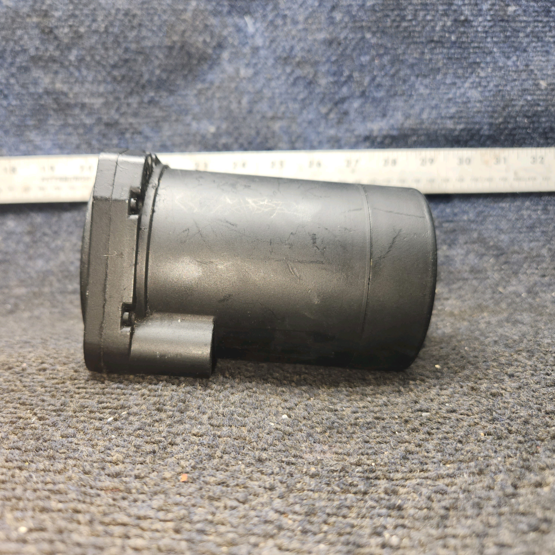 Used aircraft parts for sale, 1636-6H-B1 Bendix Piper PA-28-140 Vertical Speed Indicator