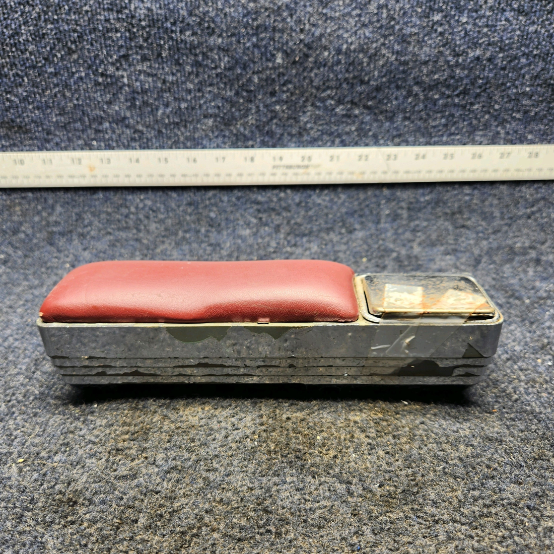 Used aircraft parts for sale, 66710-016 Piper PA32RT-300 CABIN ARMREST LH W ASHTRAY