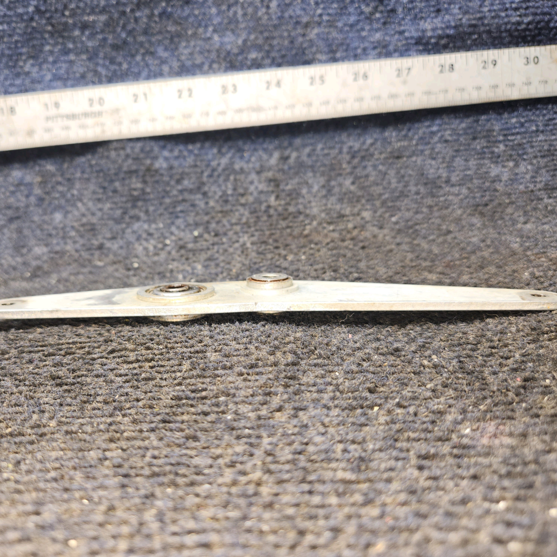 Used aircraft parts for sale, 0513370-1 Cessna 172F Elevator Bellcrank Assy Forward