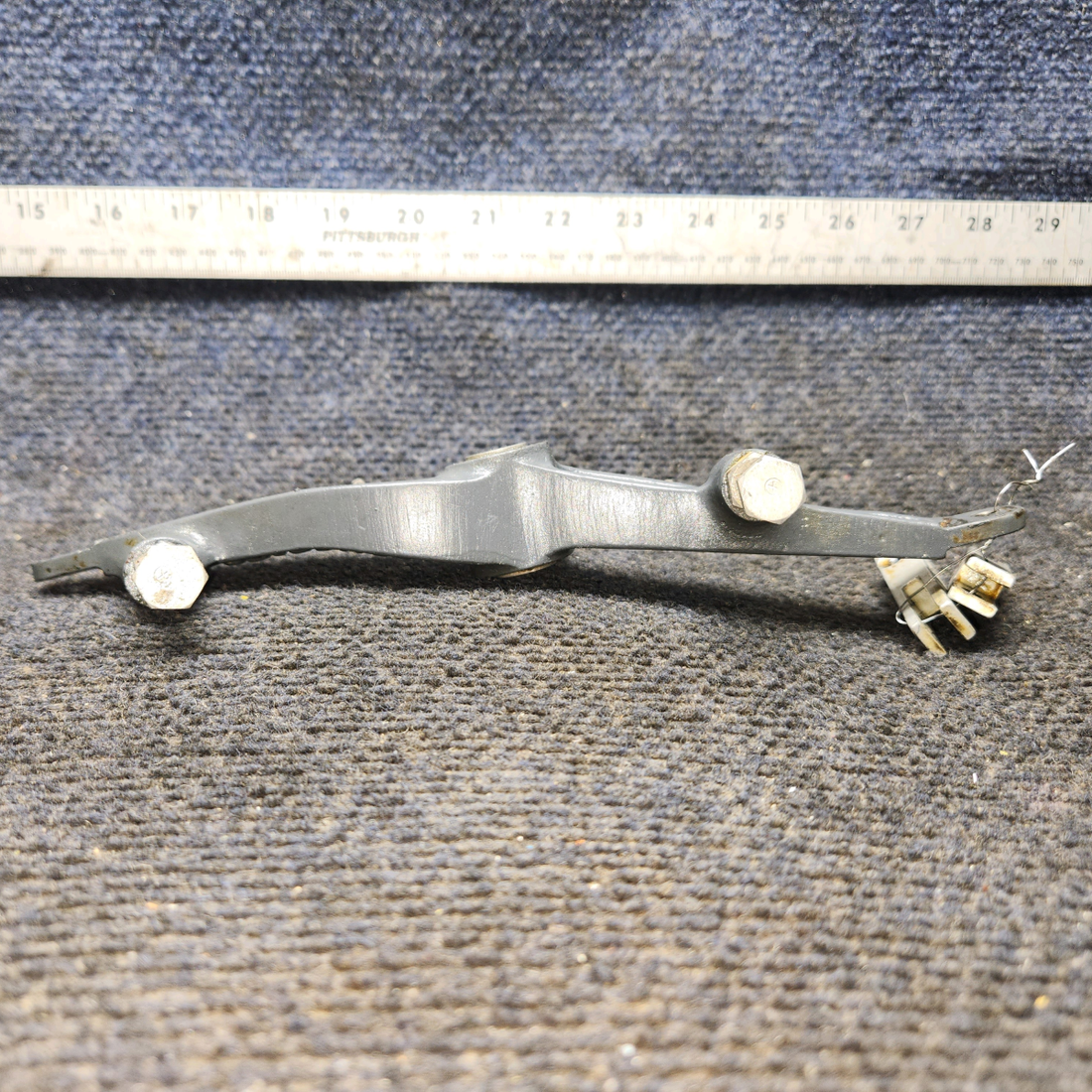 Used aircraft parts for sale, 35-521158-18 Beechcraft 35-33 Aileron Control Bellcrank Assembly – RH