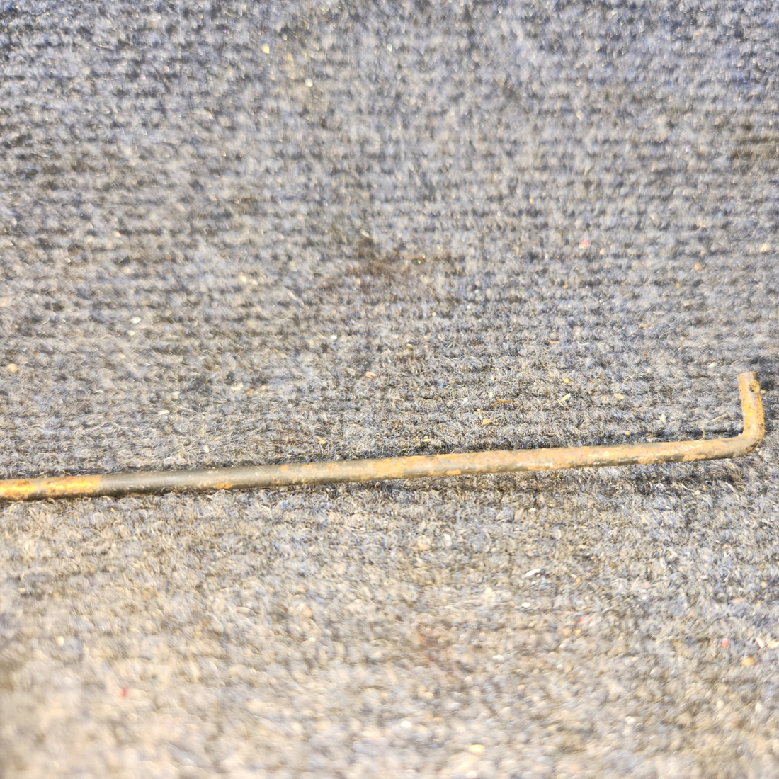 Used aircraft parts for sale, 63007-000 Piper PA-28-140 Door Latch Rod