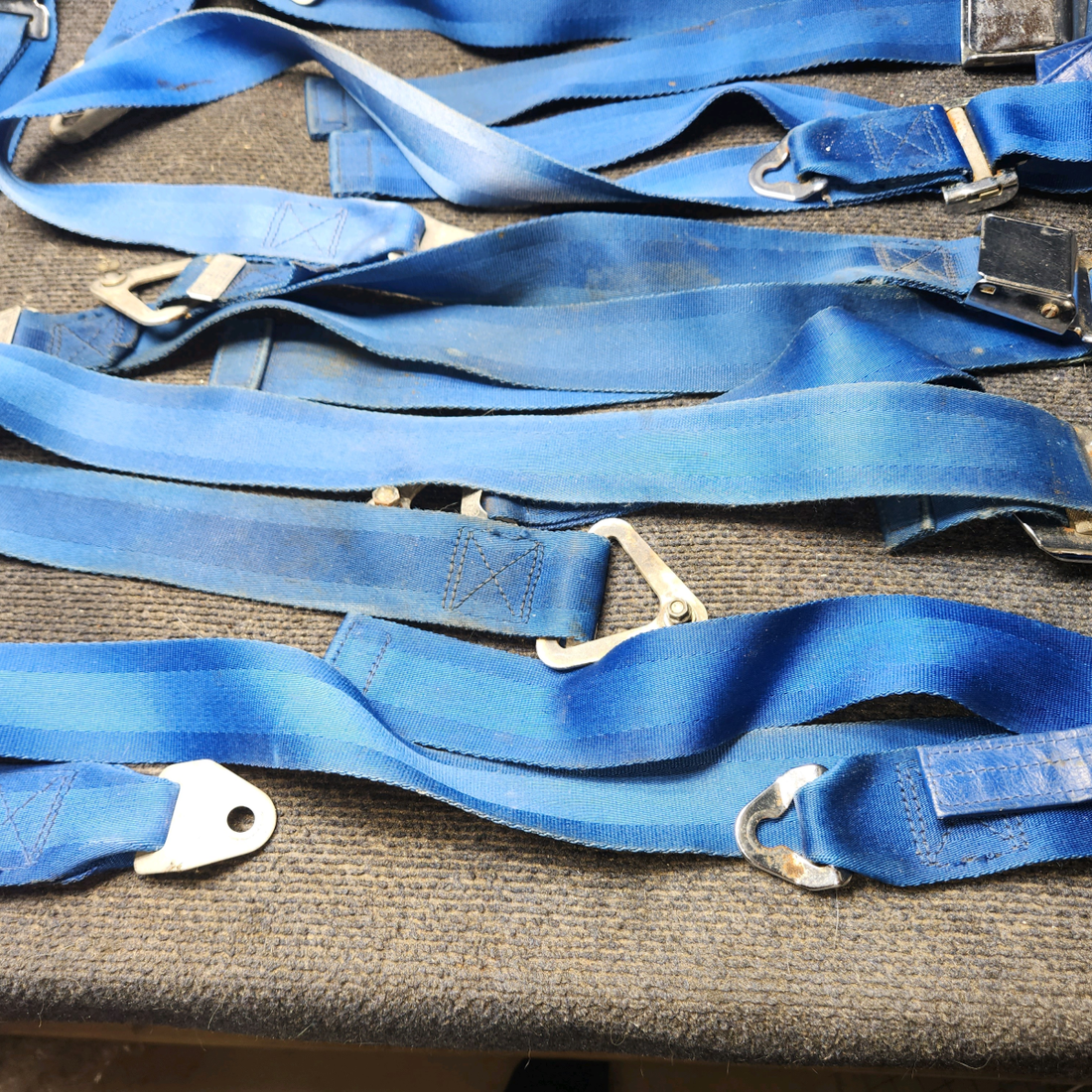 Used aircraft parts for sale, 2-846-745 American Safety cessna 172N Seat Belt Assembly Set with Anchors – Blue